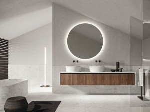 Мебель для ванной комнаты из грецкого ореха и каррарского мрамора