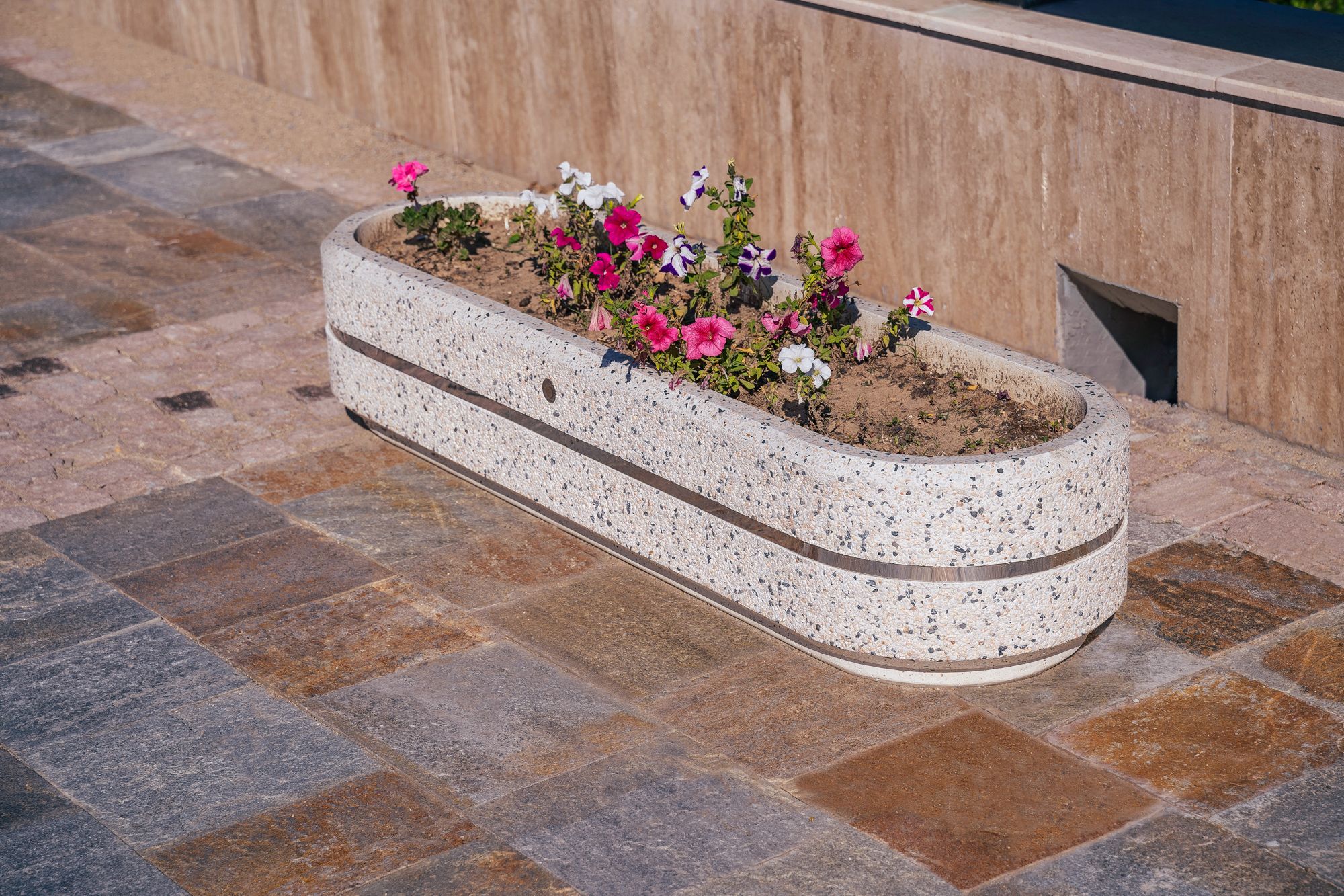 Низкая бетонная плантатор ENCHO ENCHEV - ETE 24/25 ARCH-00056586 - Вид №4