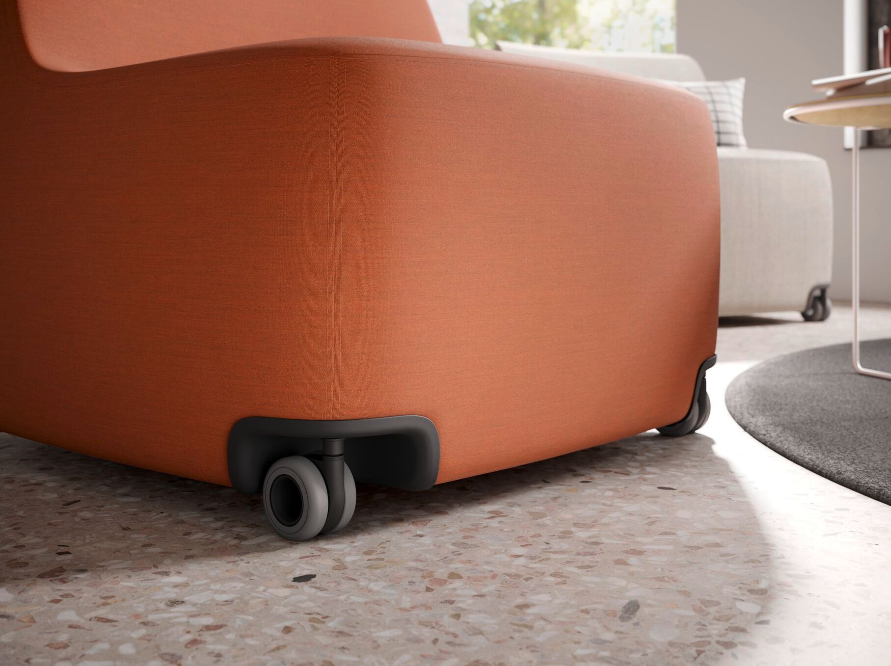 Кресло с подлокотниками с колесами Brunner колодки ARCH-00098348 - Вид №1