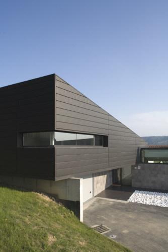 VMZINC Вентилируемый фасад из титан-цинка с ламелями sun-id-1390022 - Вид №14