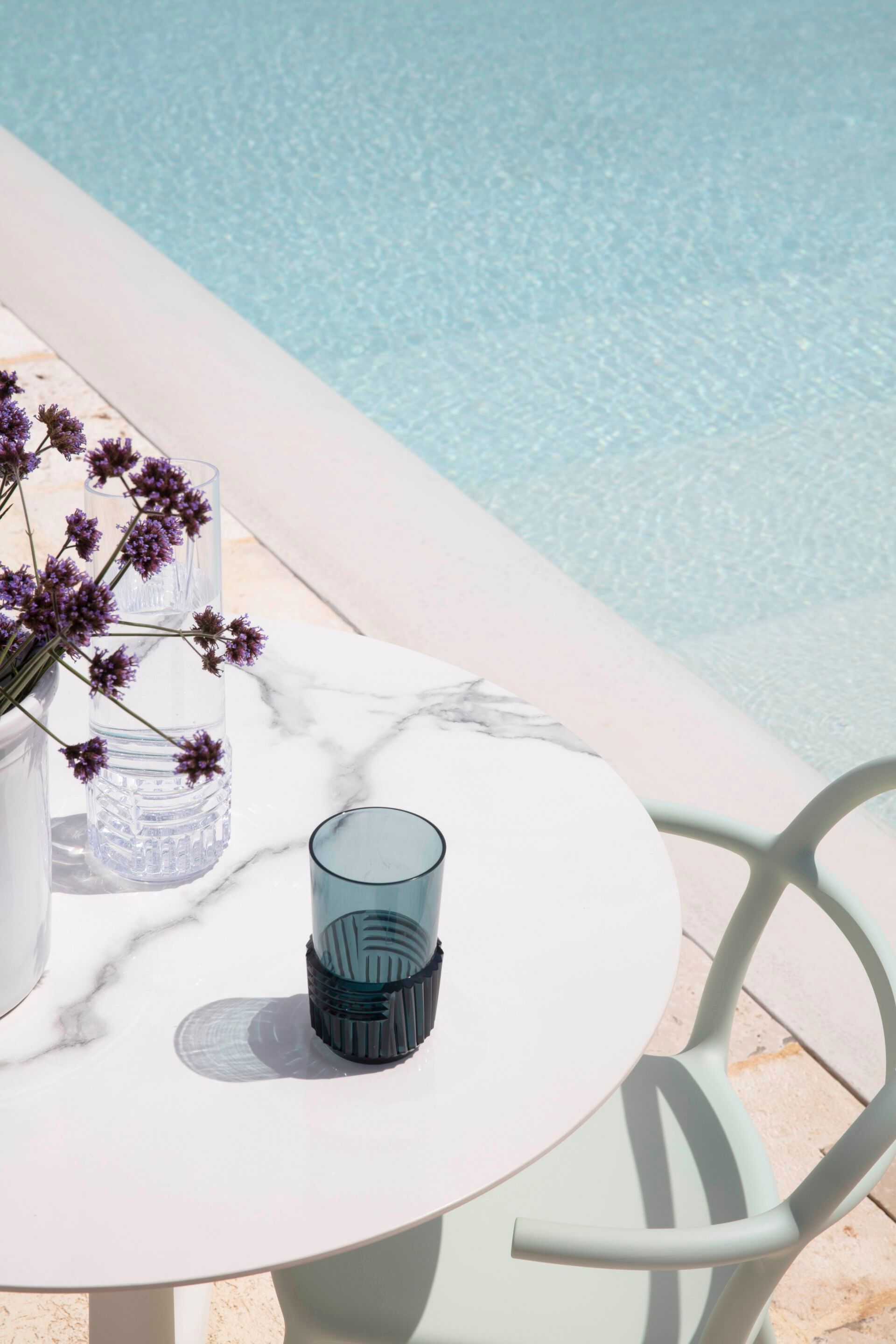 Набор бокалов для коктейлей из инженерного пластика Kartell текстура ARCH-00060873 - Вид №3