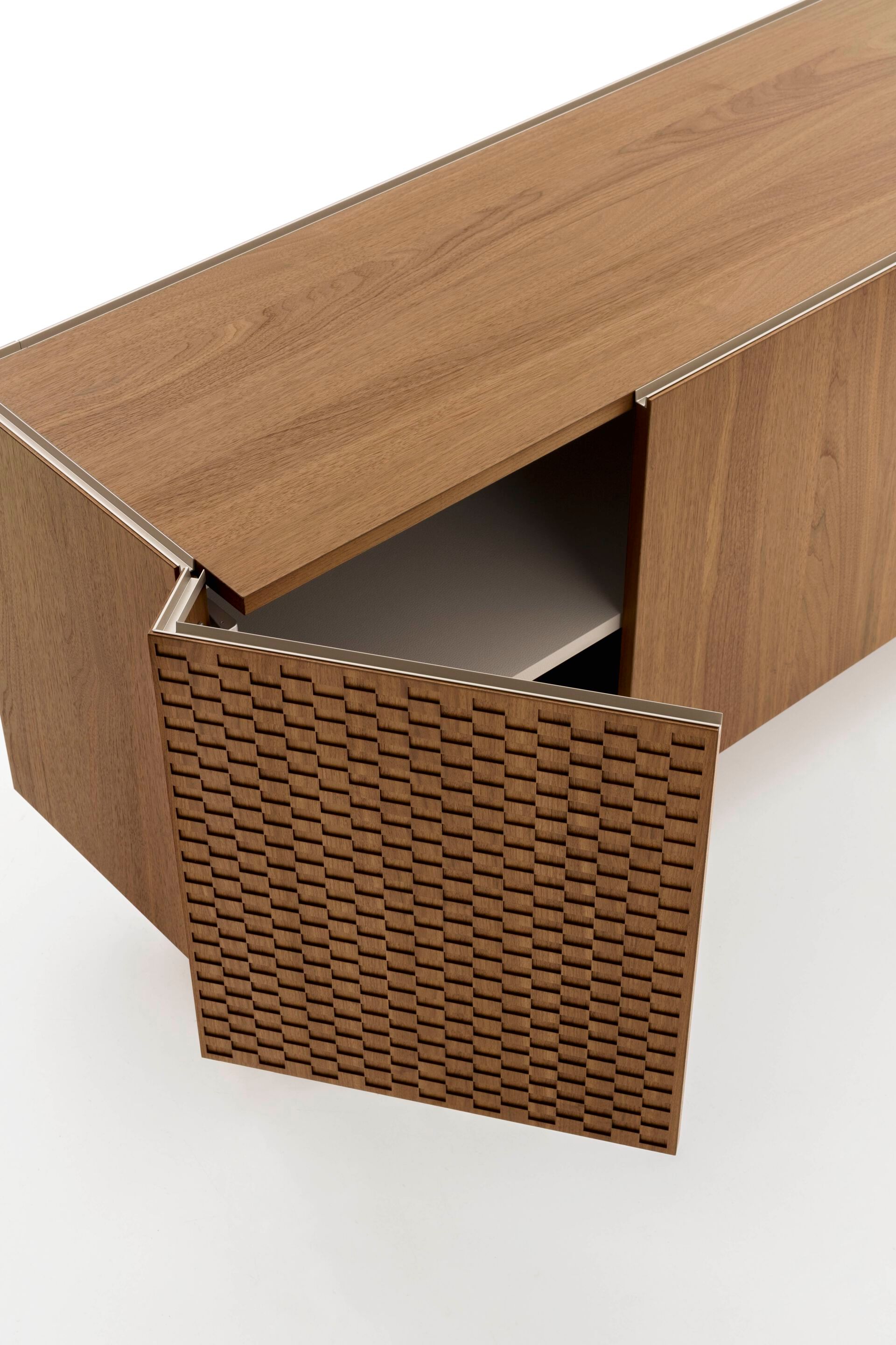 Деревянный шкаф с распашными дверями Alf DaFrè DAMA ARCH-00057784