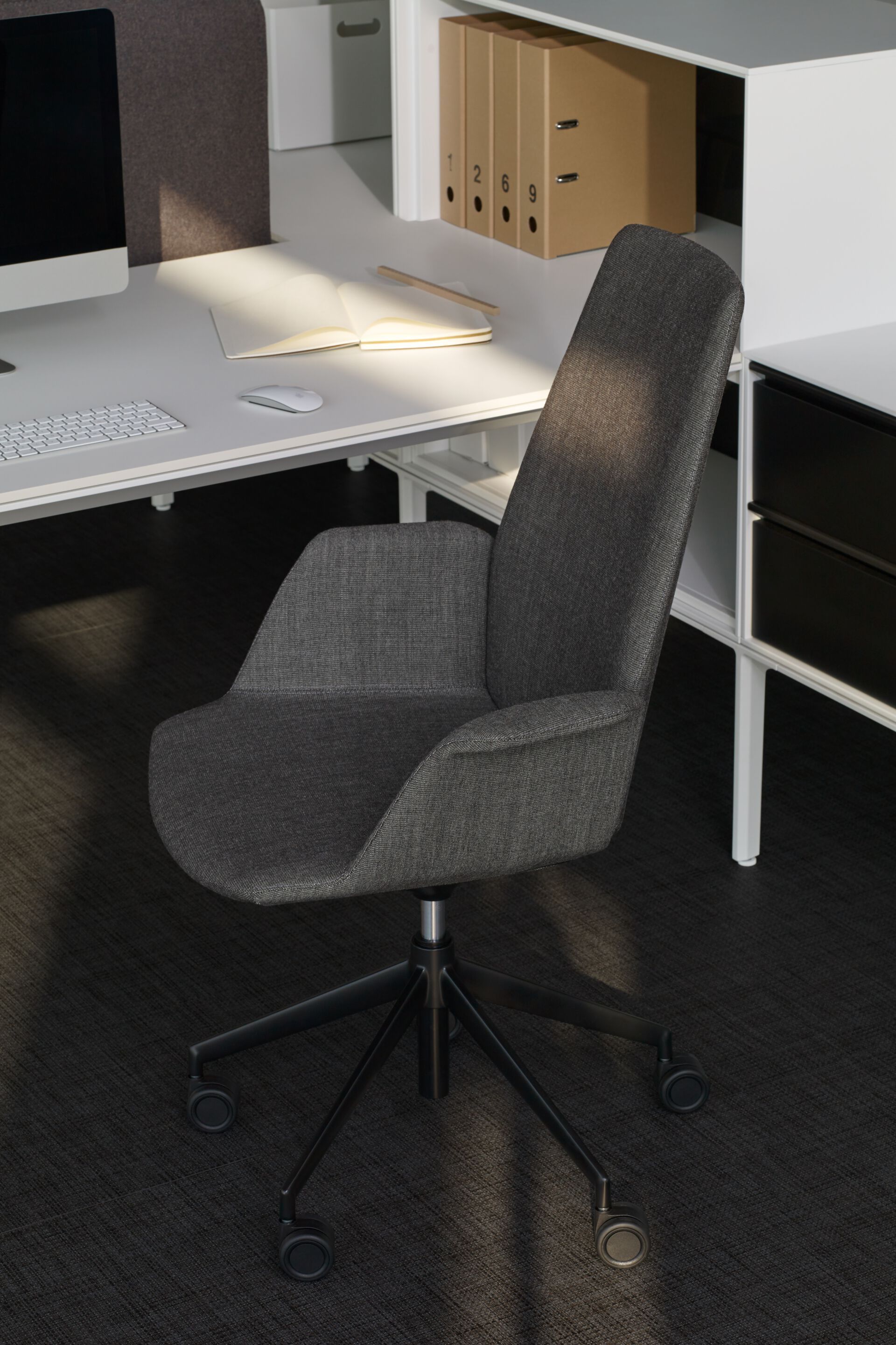 Тканевое офисное кресло с подголовником Lapalma один ARCH-00041275 - Вид №3