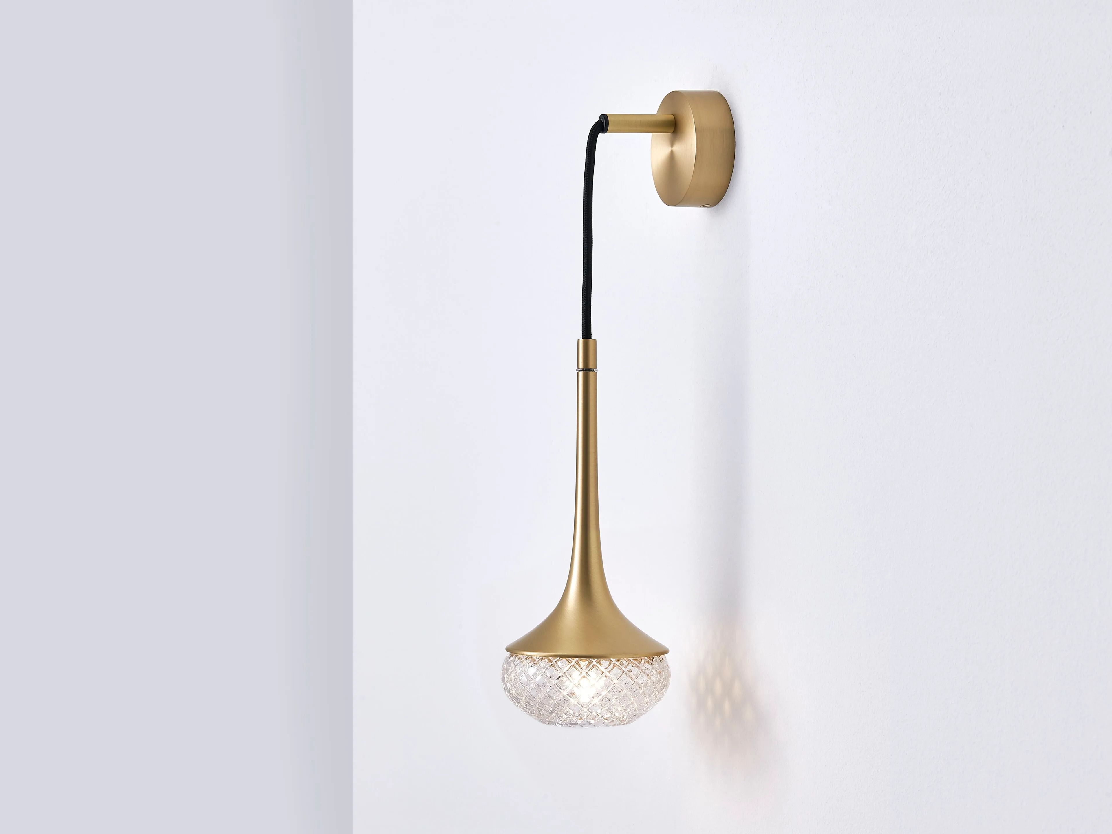 Латунный светодиодный настенный светильник CVL Luminaires Блоха ARCH-00080326 - Вид №6