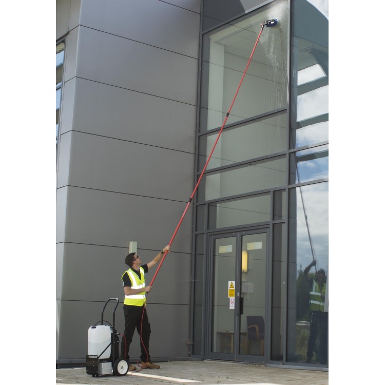 SF-TR25-072 STREAMLINE Оборудование для высотной мойки фасадов окон и витрин STREAMLINE-SF-TR25-072 бак 25 литров  - Вид №5