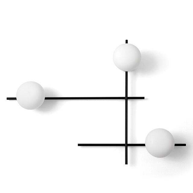 Miloox 1744.176 Настенный светильник с черным каркасом из опалового стекла MIKADO. - Вид №2