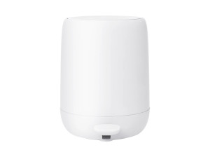 Пластиковая мусорная корзина