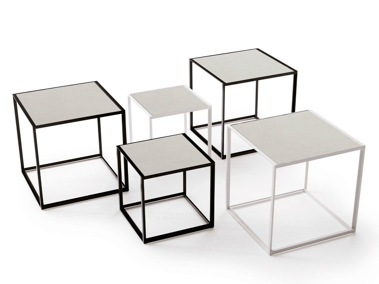 Квадратный стол из керамогранита B&B Italia Outdoor Canasta ' 13 ARCH-00060918 - Вид №1