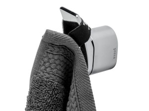 Металлическая вешалка для полотенец