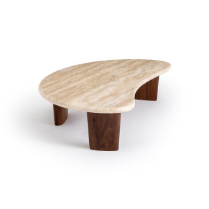 Низкий журнальный столик из травертина