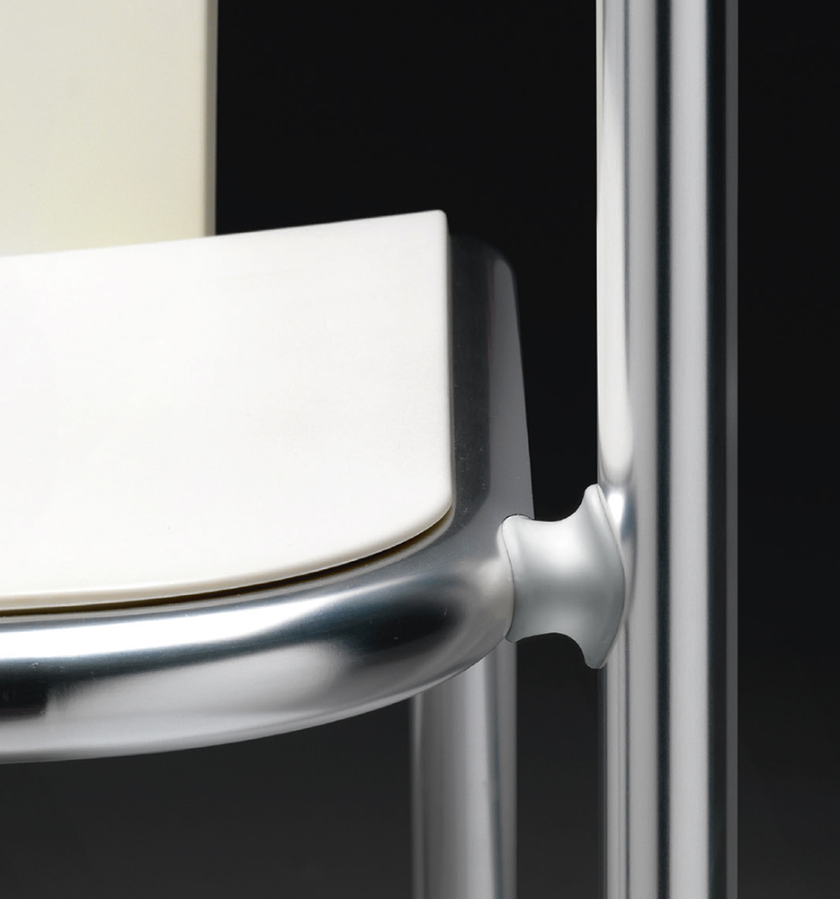 Maré 539 Кресло с анодированным или порошковым алюминиевым каркасом, 4 ножки. Сиденье и спинка полипропиленовые. Et al. Maré MARE - Вид №4