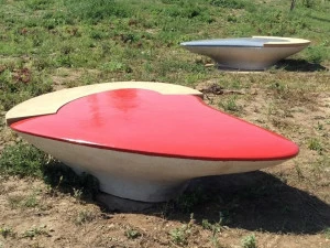 Manufatti Viscio Изогнутая скамья из реконструированного камня