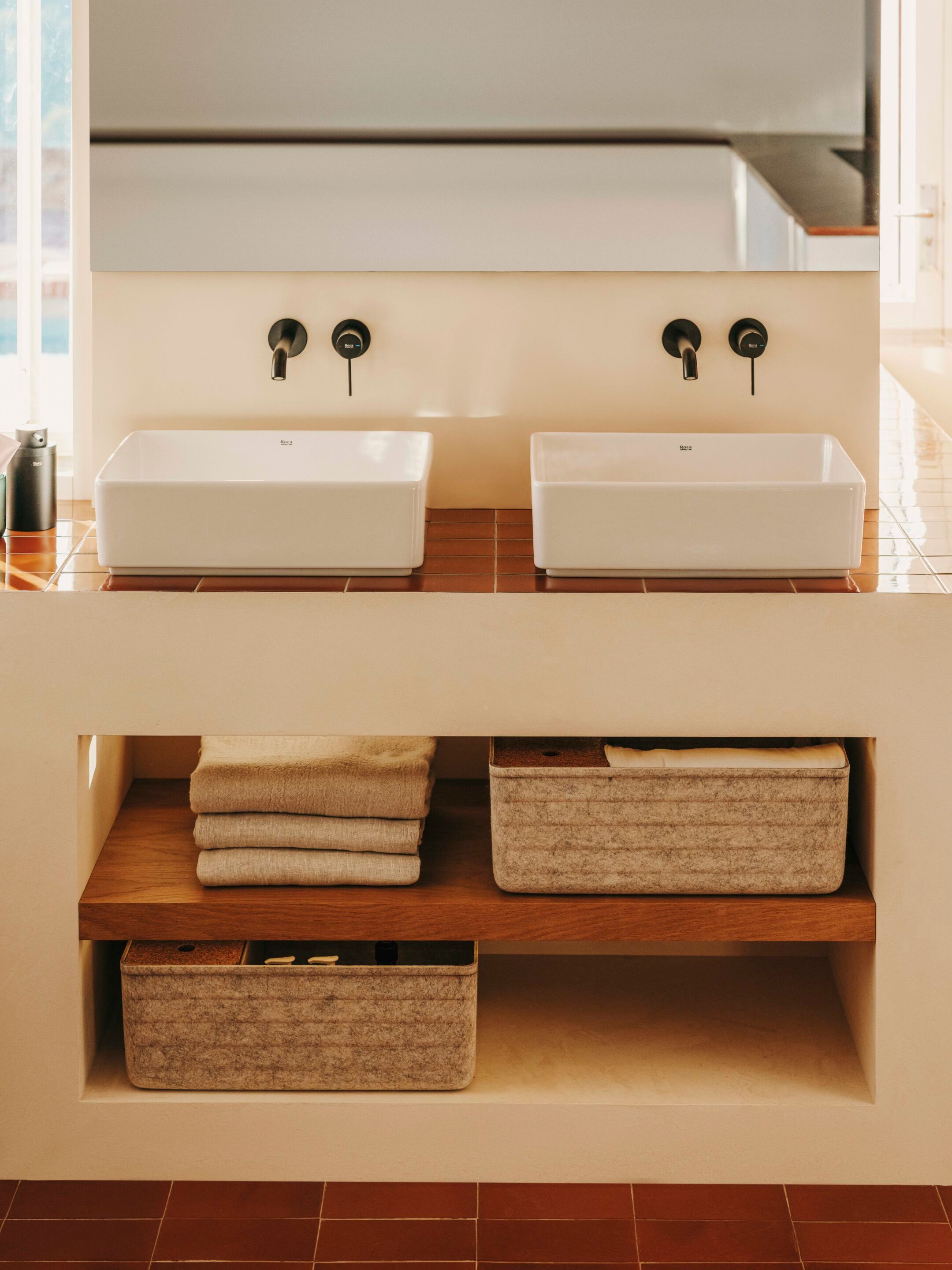 Однорычажный смеситель для раковины Roca Ona ARCH-00079428 - Вид №13