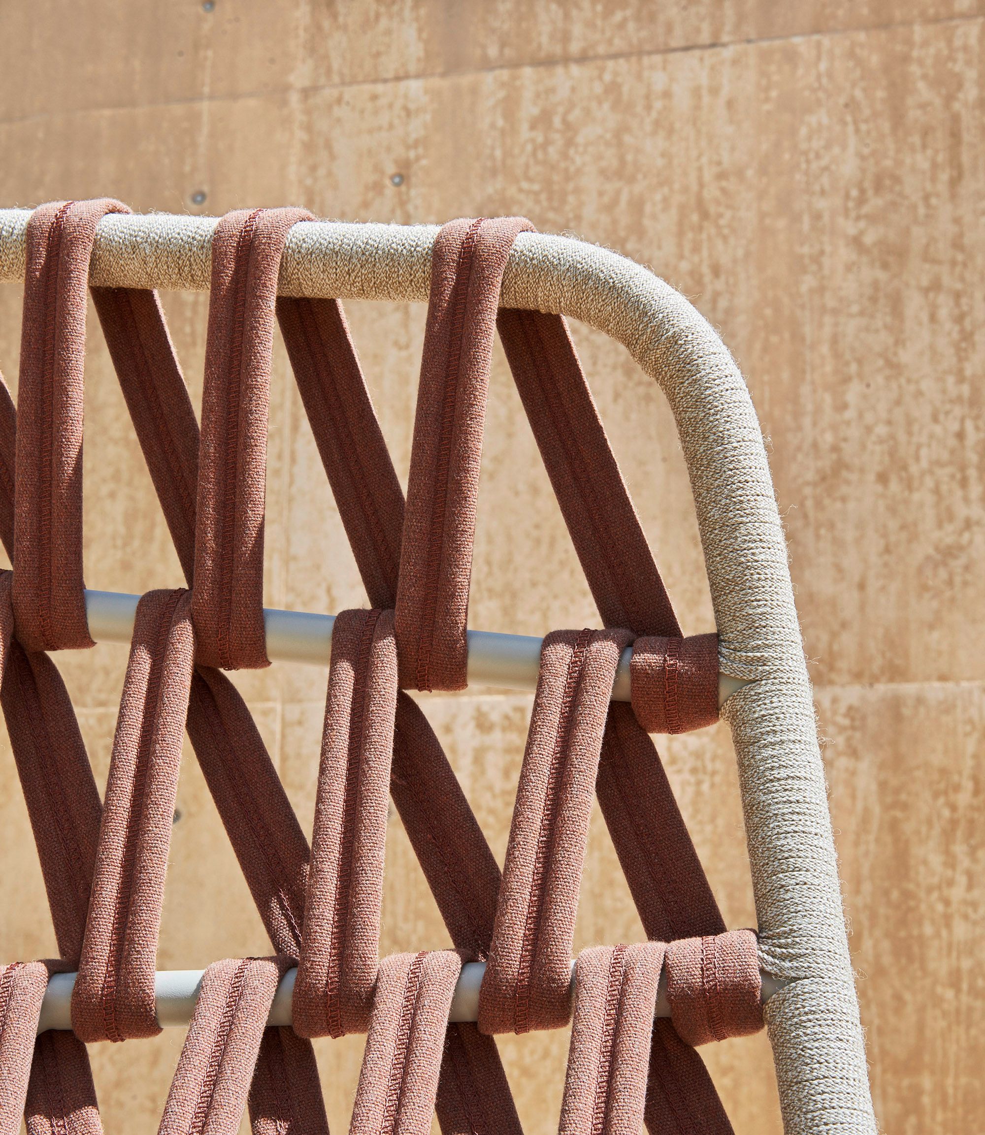 2-местный акриловый тканевый садовый диван Varaschin Эмма Кросс ARCH-00077430 - Вид №6