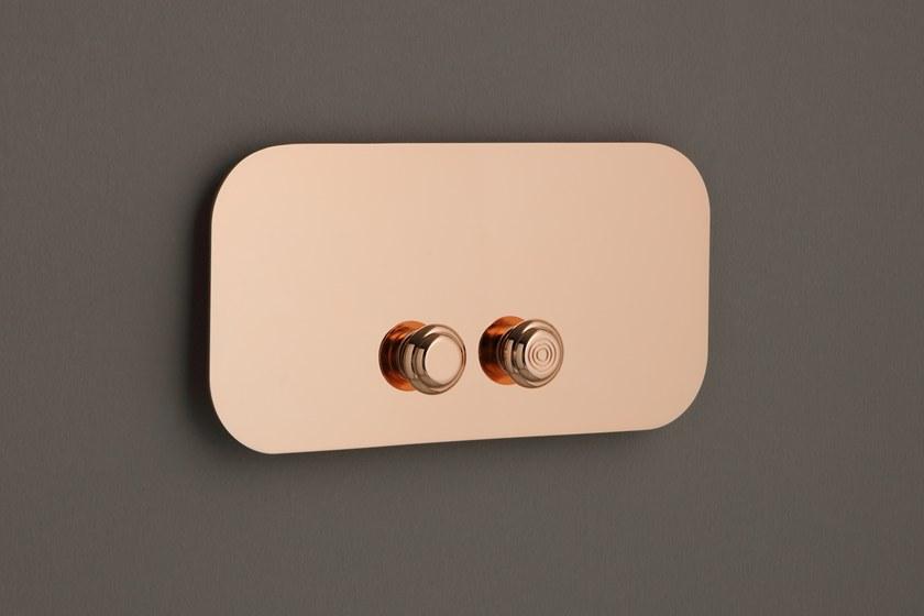 BLEU PROVENCE Панель смыва для унитаза из латуни sun-id-1467637 - Вид №1