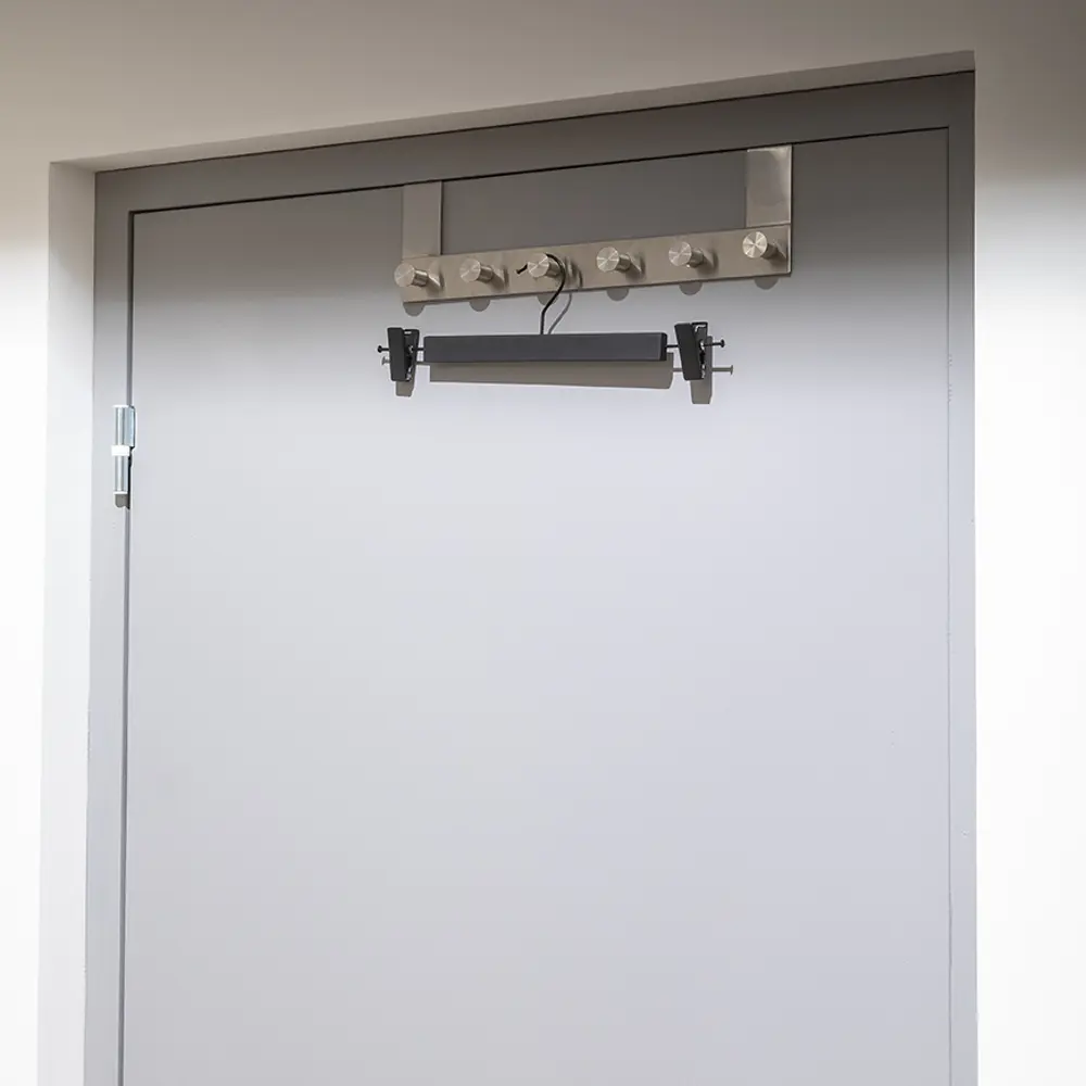 Плечики Spaceo с зажимом для деликатной одежды 82680671