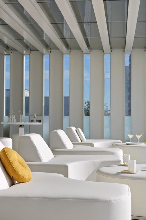 Подставка для ног / столик 52 морской текстиль песочный Manutti Moon Island MNST432 - Вид №3