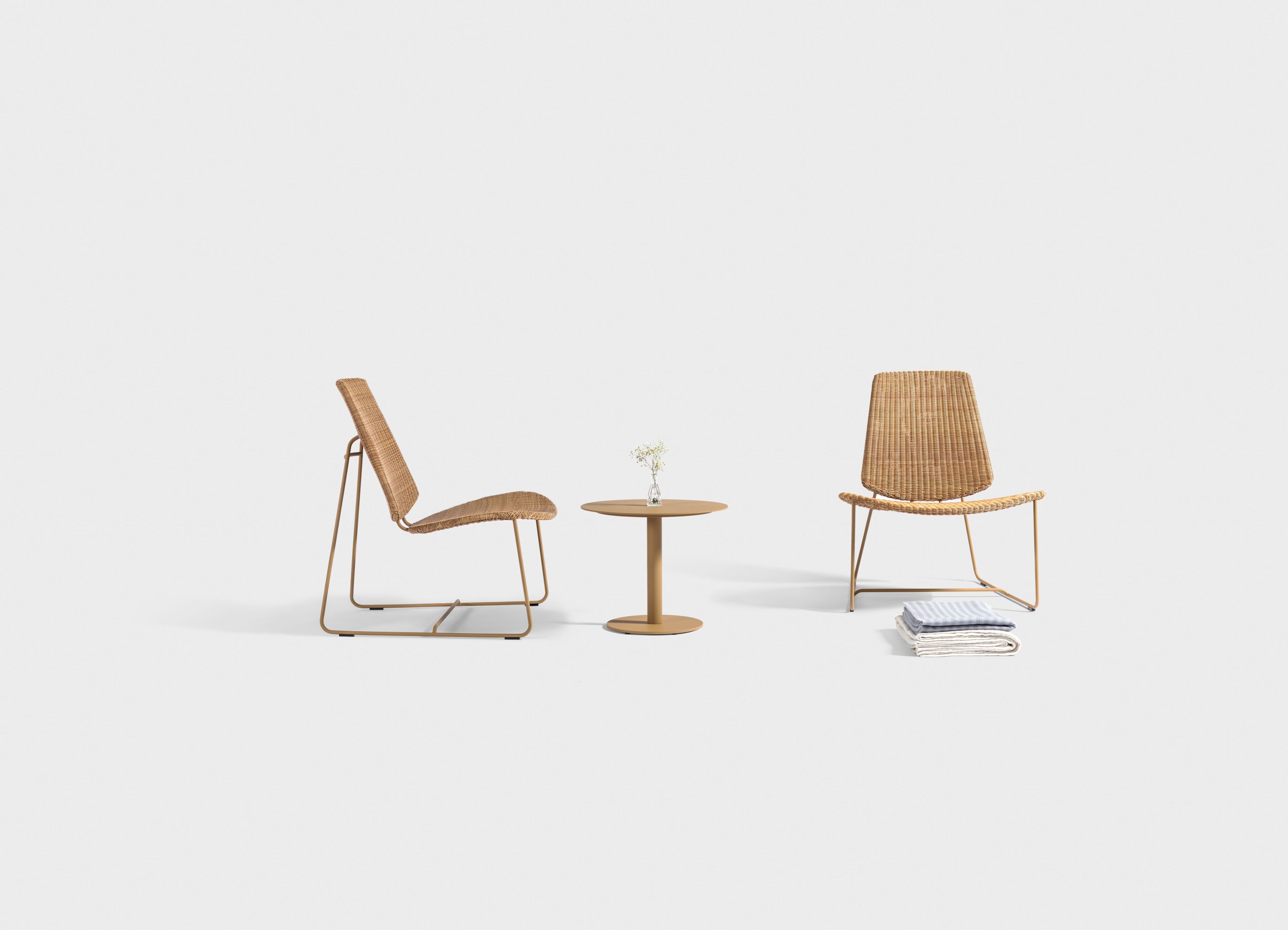 Алюминиевый круглый садовый столик VINEKO Tania ARCH-00121072 - Вид №1