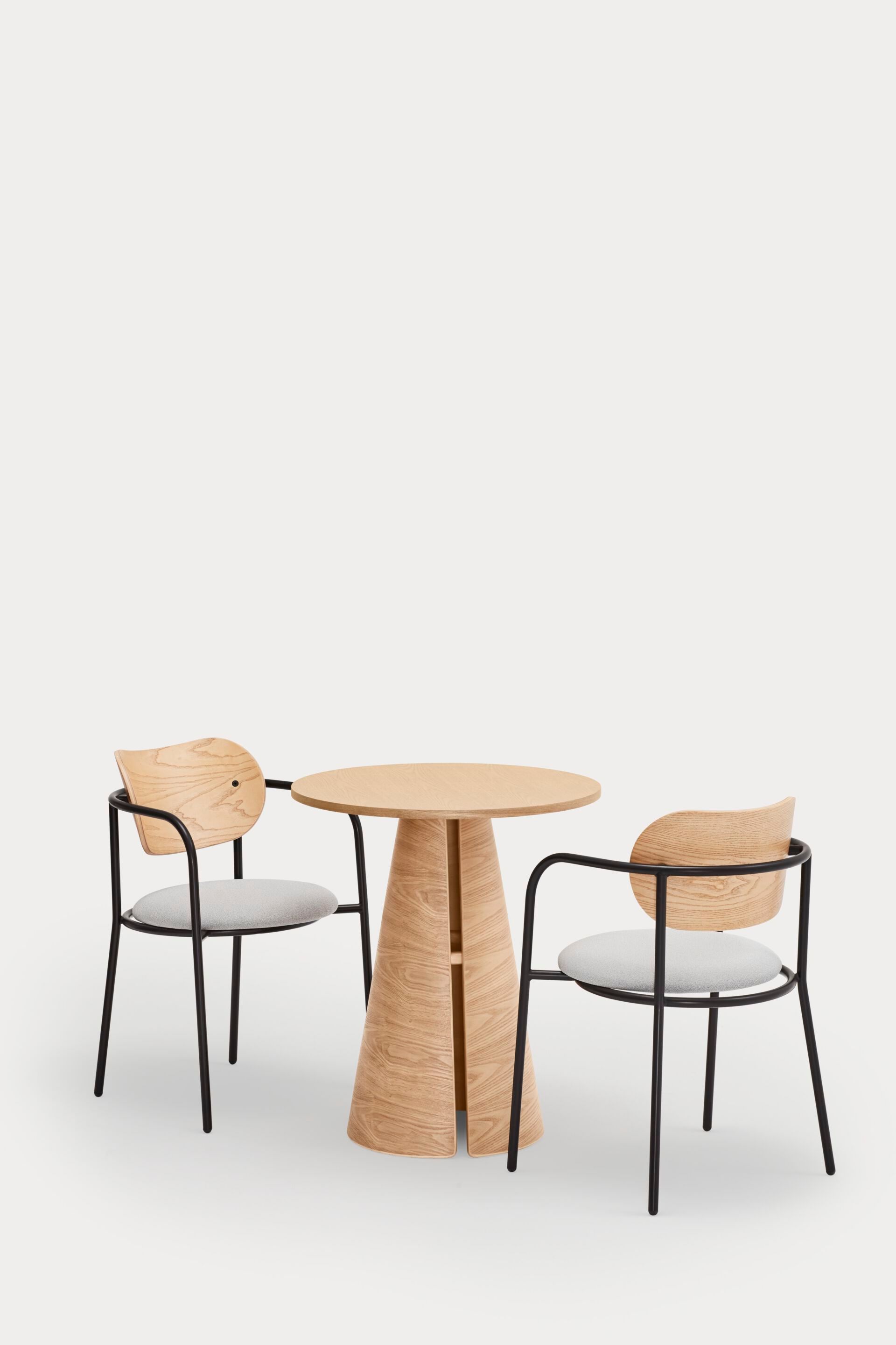 Круглый деревянный журнальный столик TEULAT Cep ARCH-00039482 - Вид №1