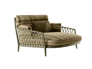 Ткань сад кровать