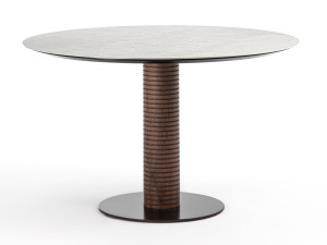 Круглый обеденный стол из грецкого ореха