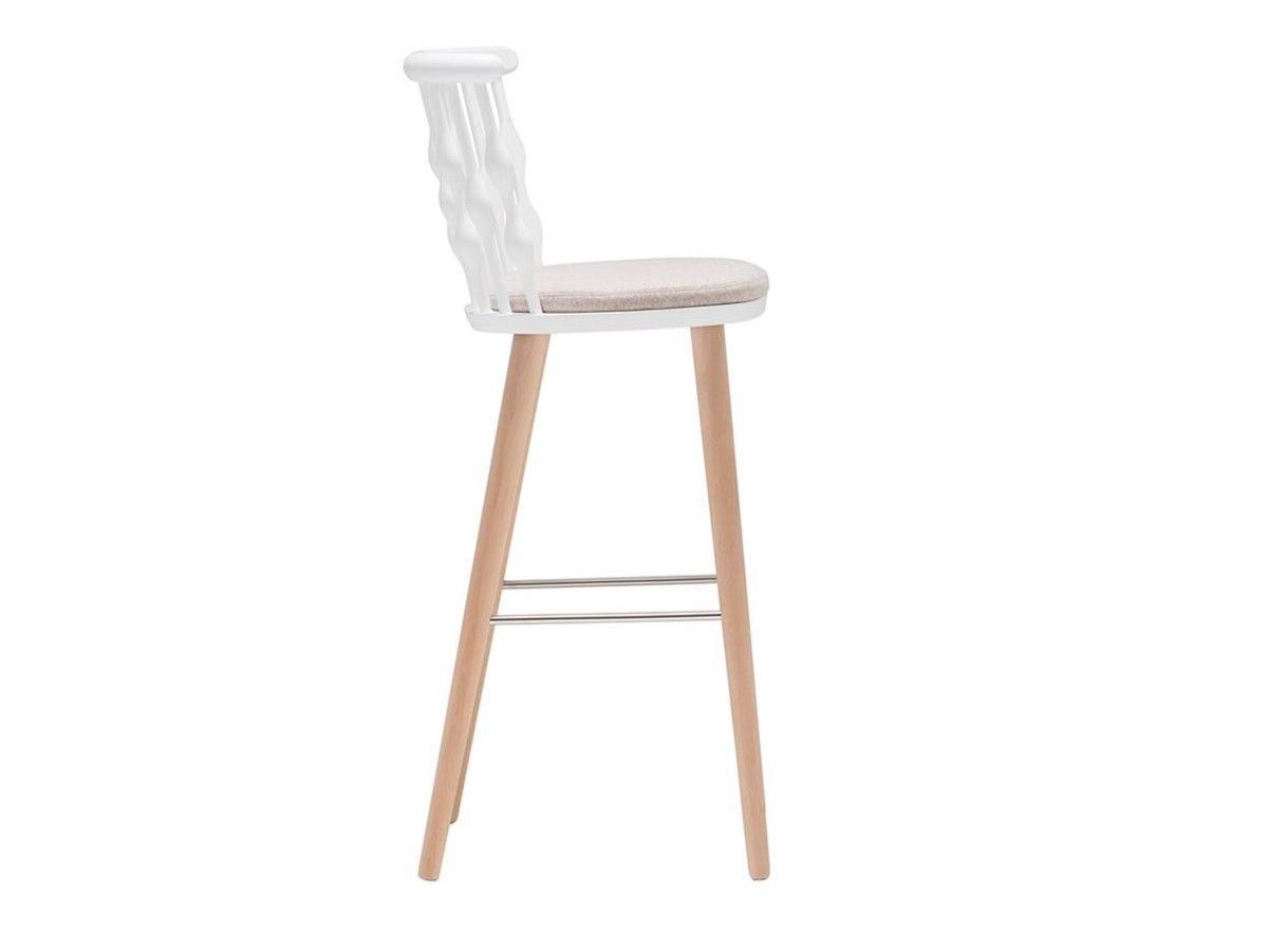 Высокий стул из бука с мягким сиденьем Andreu World Nub ARCH-00003962