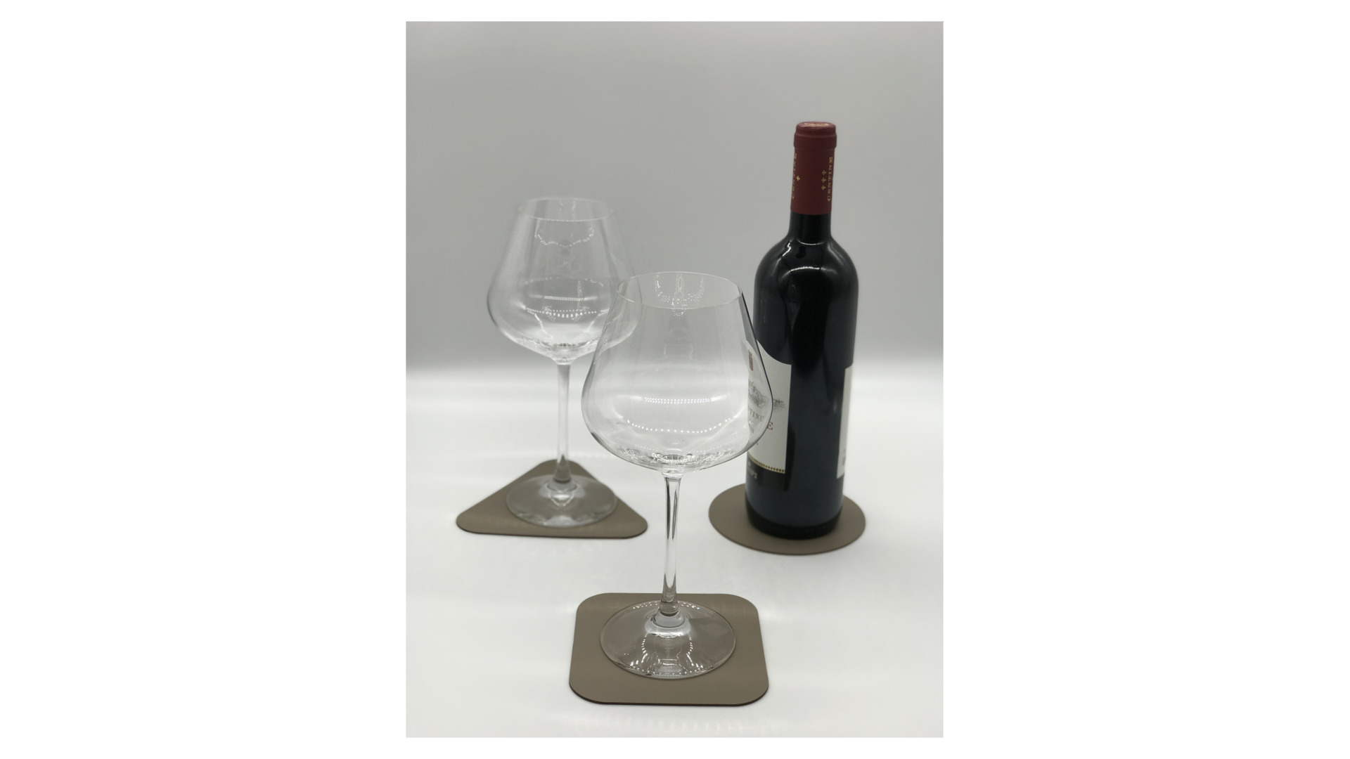 10646798 ADJ Треугольная подставка под бокалы двусторонняя 12х12см, капучино/шоколад Кожа искусственная  - Вид №2