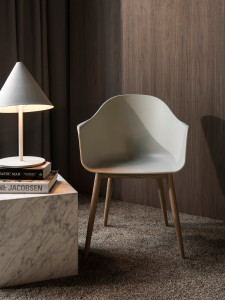 9391000-0003ZZZZ Harbor Arm Chair, Hard Shell LuceLight