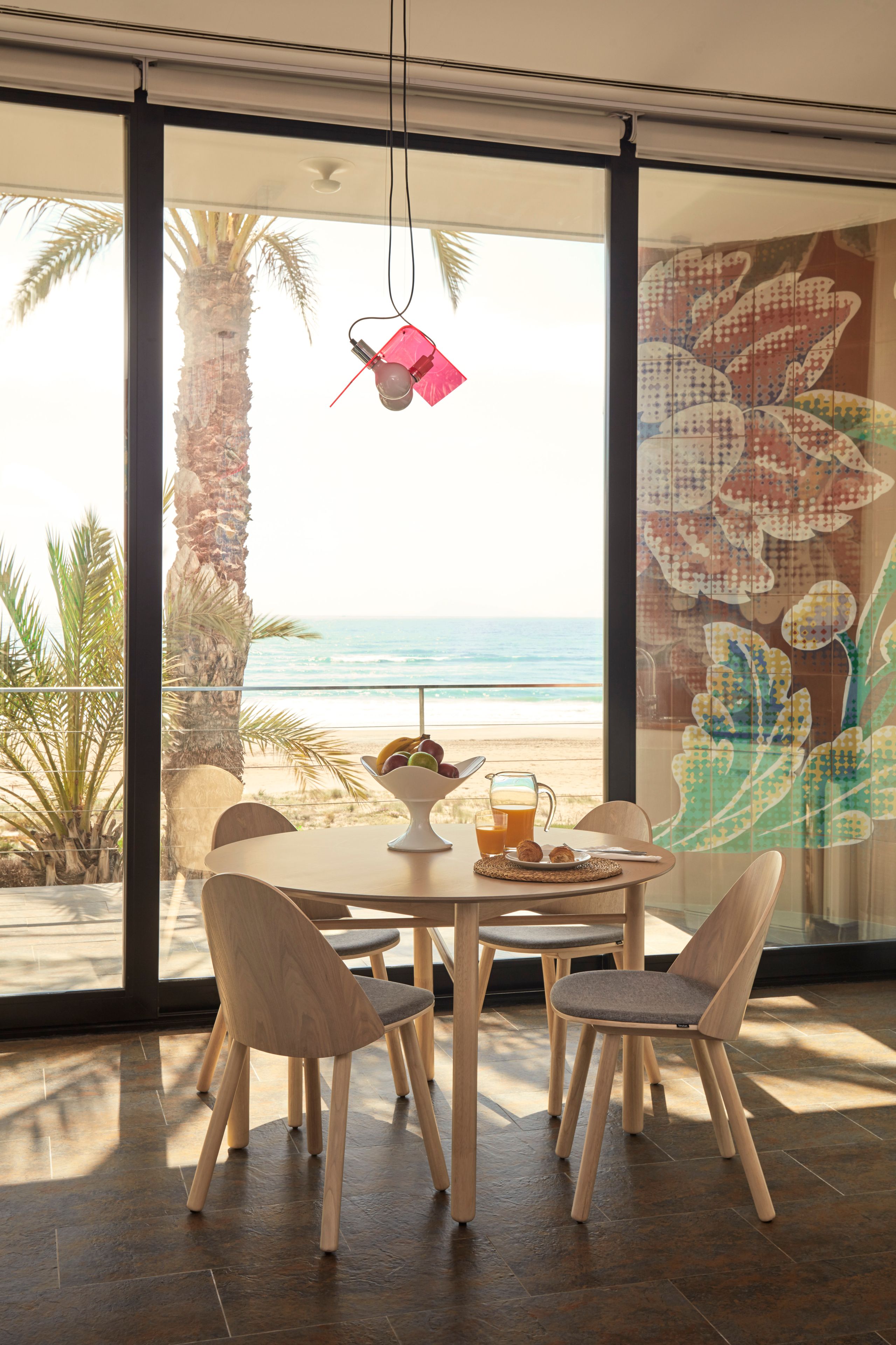 Круглый стол из шпона и каучукового дерева TEULAT Junco ARCH-00046431 - Вид №10