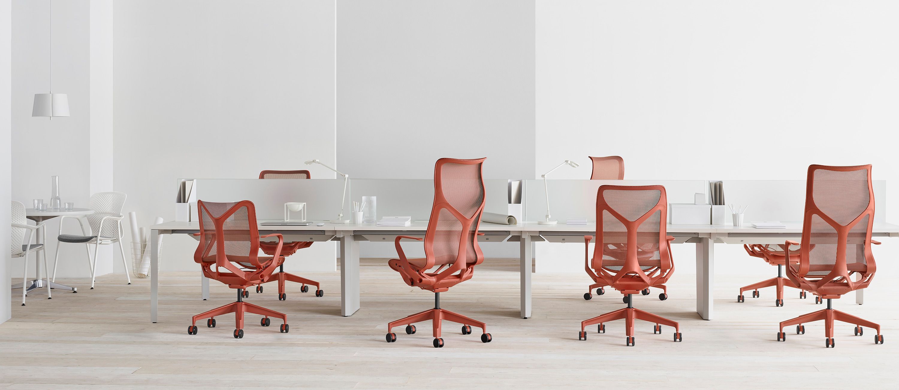 Эргономичное офисное кресло с высокой спинкой Herman Miller Cosm ARCH-00082366 - Вид №8