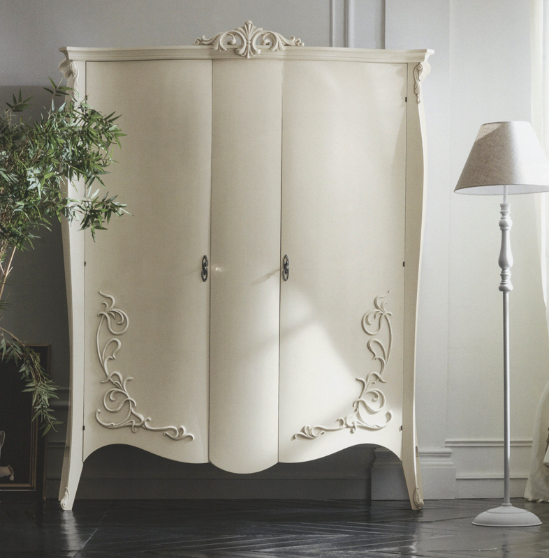 Шкаф  BTC INTERNATIONAL 1729/G CHARME