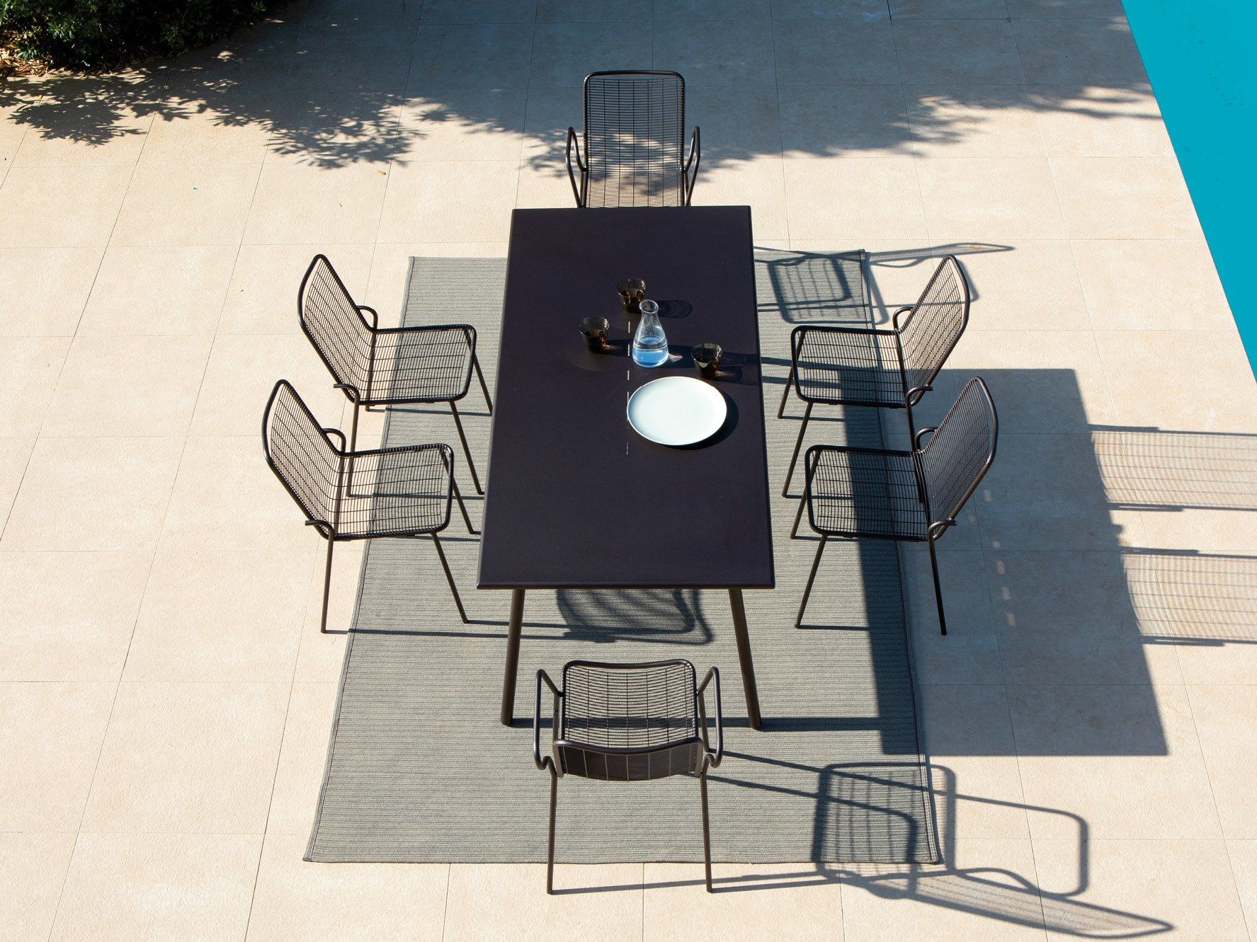 Металлический прямоугольный садовый стол Vermobil Roma ARCH-00008060 - Вид №5