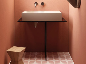 Керамическая консольная раковина с держателем для полотенец