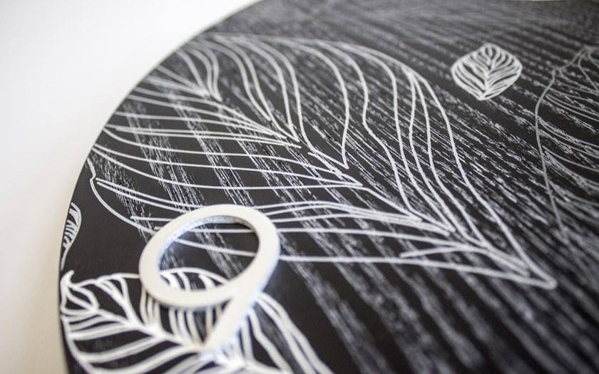 LIGNIS® Настенные часы из дерева с лепниной Dolcevita nature 10.055 / 10.133 - Вид №2