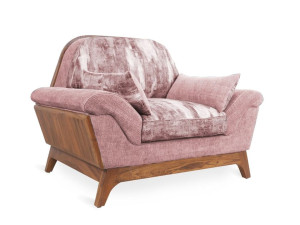 Тканевое кресло с подлокотниками