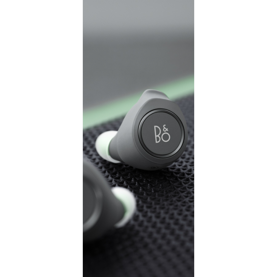 Наушники беспроводные BeoPlay E8 2.0 Motion, серые Bang & Olufsen 1646701 - Вид №2