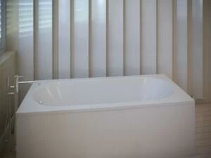 Ванна из мрамора Aquastone Наоми 180