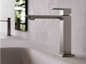 Смеситель для раковины из латуни