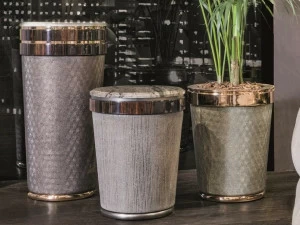 Longhi Журнальный столик / подставка для вазы из ткани Loveluxe 2018 – illusion collection Y 699