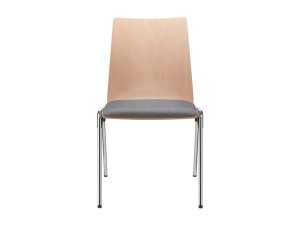 Деревянный стул