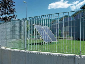 GRIDIRON GRIGLIATI Забор из электросварной сетки Recinzioni