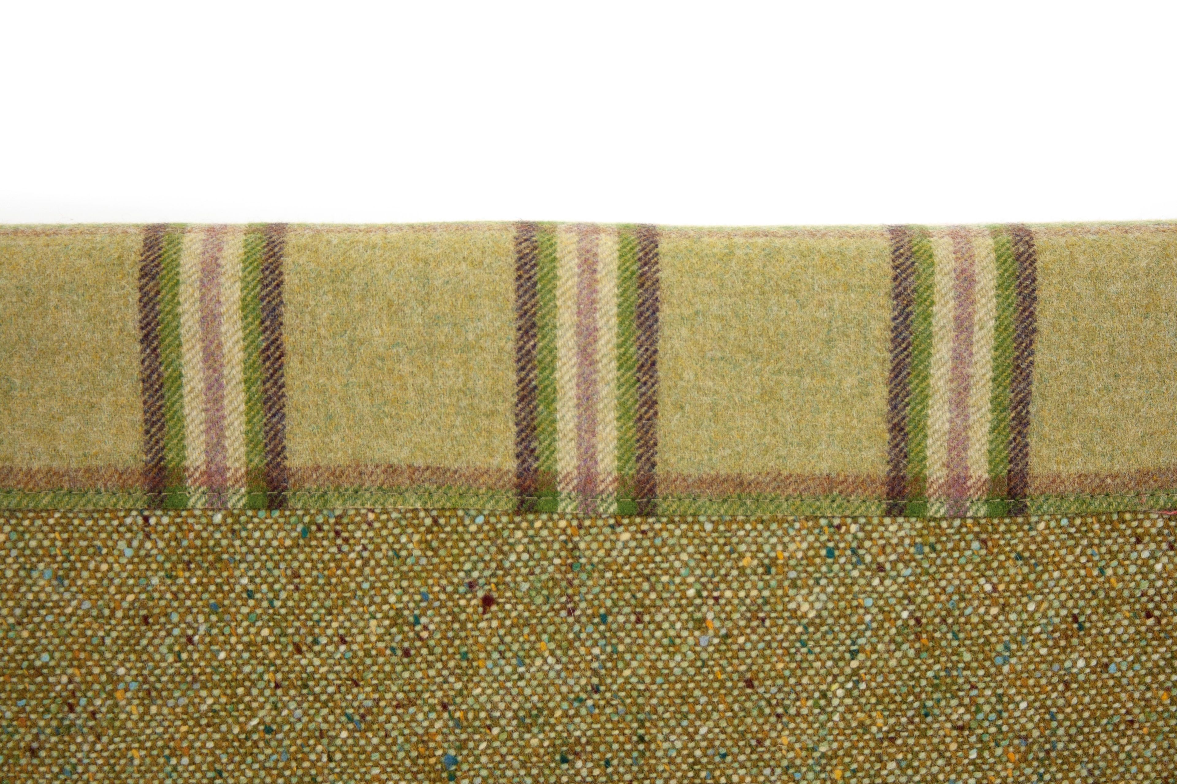 Мягкий тканевый стул с подлокотниками CREARTE COLLECTIONS Oga ARCH-00056822 - Вид №8