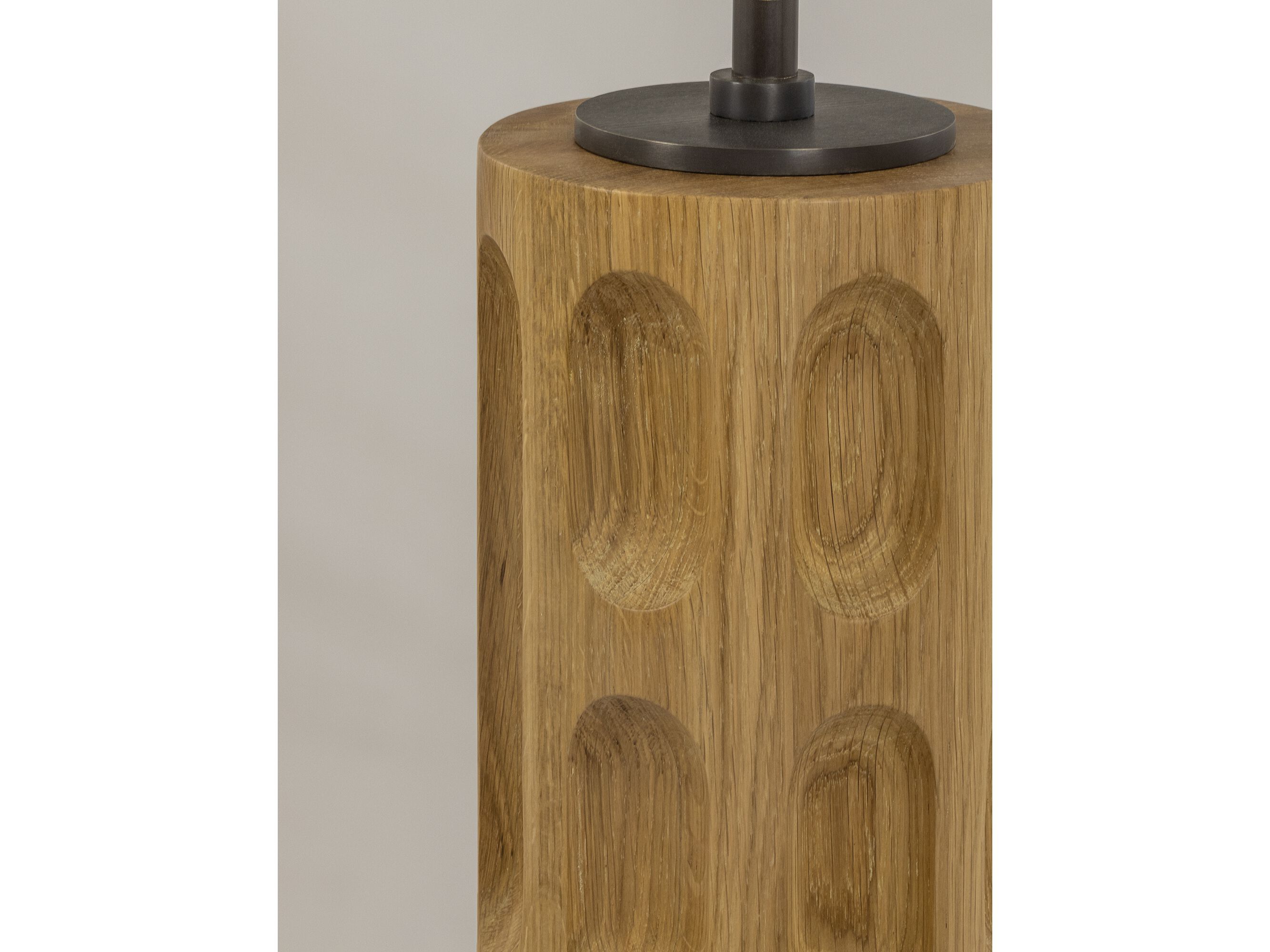 Дубовая настольная лампа JOSÉ LEITE DE CASTRO CUVA ARCH-00083256