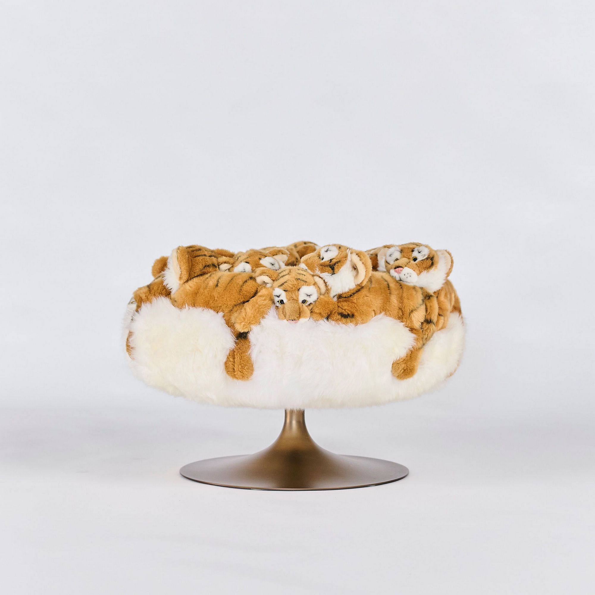 Полиэстер пуф APCOLLECTION TIGER ARCH-00133322