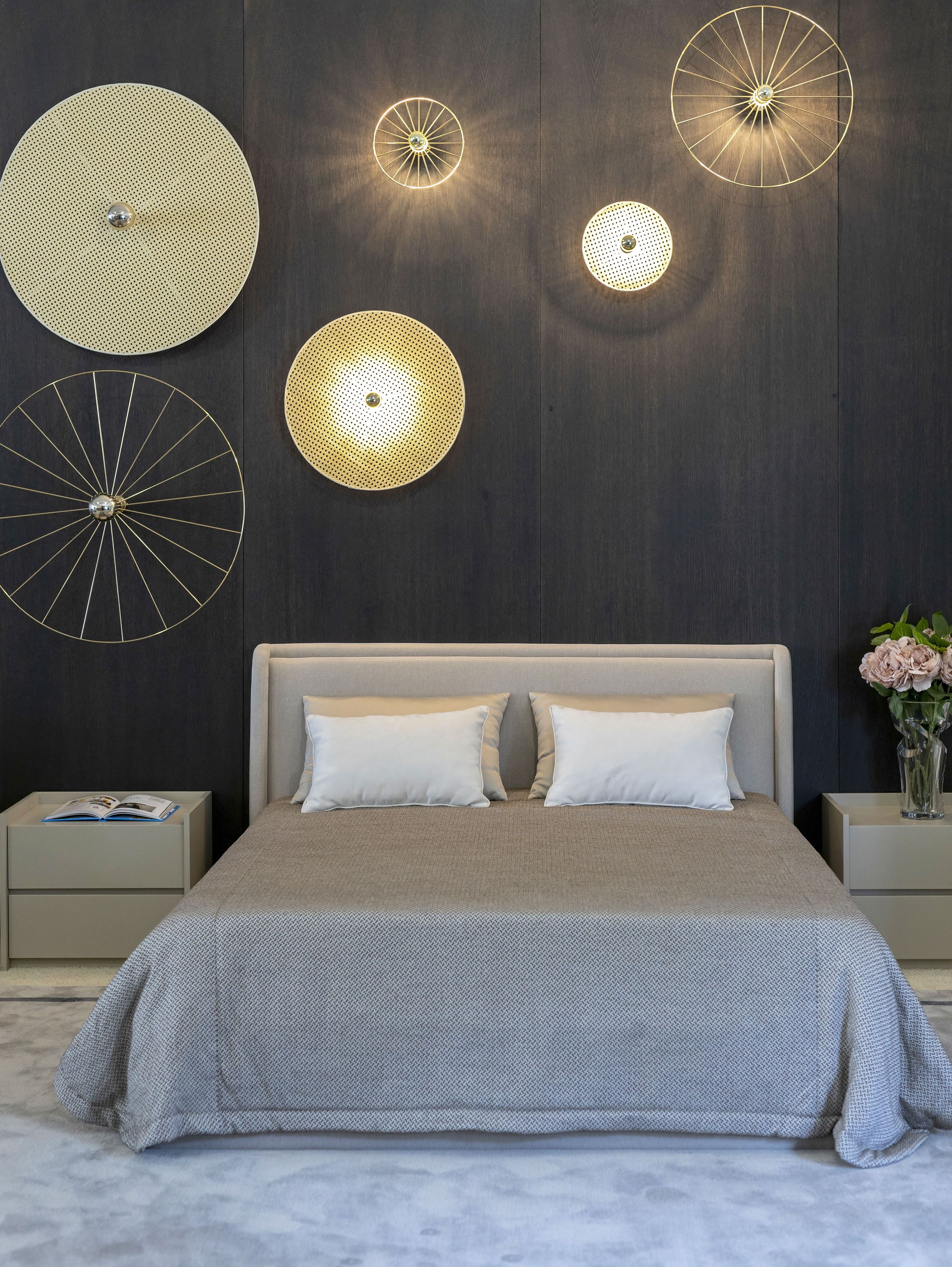 Двуспальная кровать из ткани с мягким изголовьем Stylish Club Porto ARCH-00034730 - Вид №17