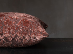 Квадратная подушка