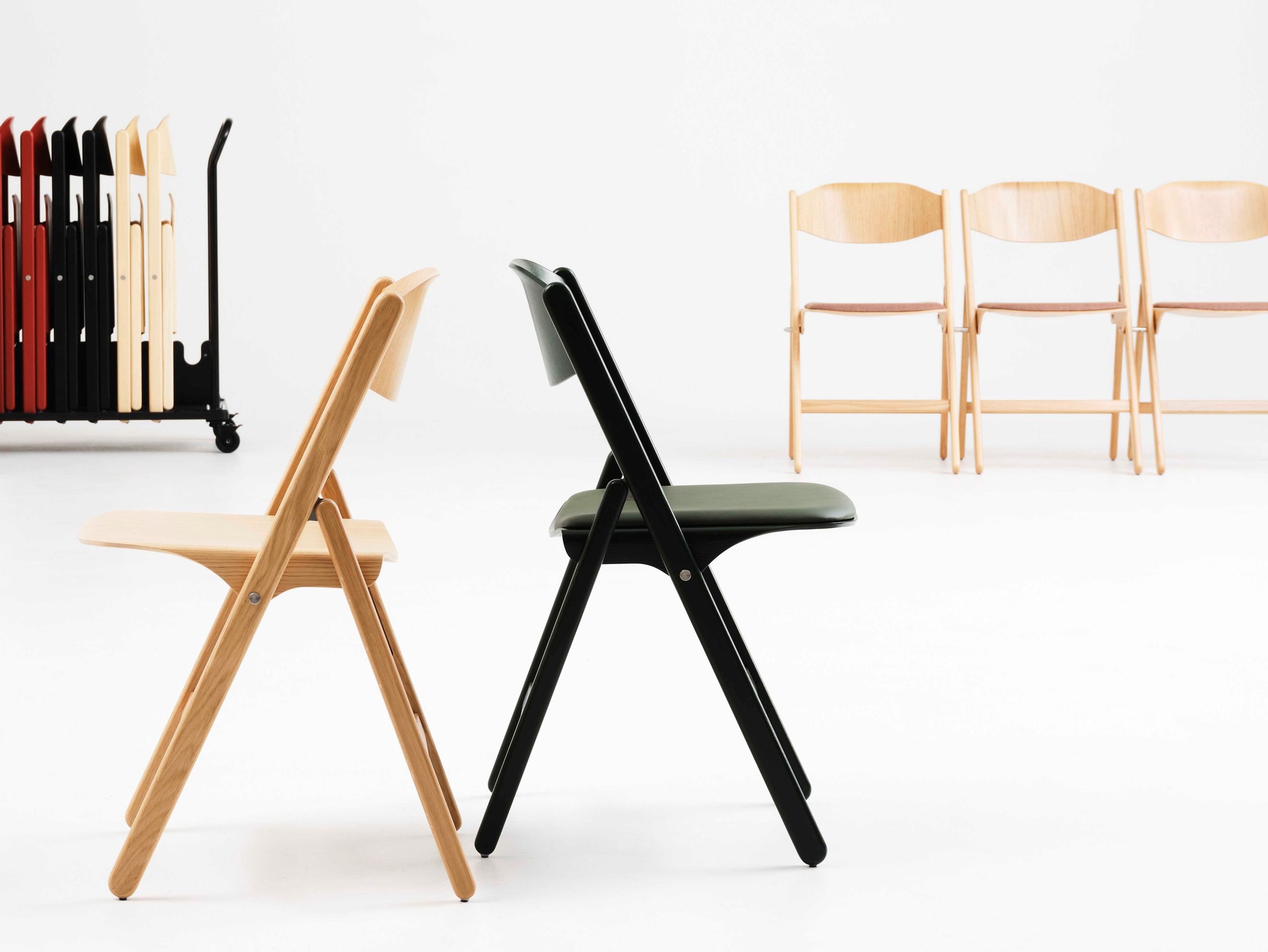 Деревянный складной стул с мягким сиденьем Karl Andersson COLO ARCH-00109630 - Вид №5