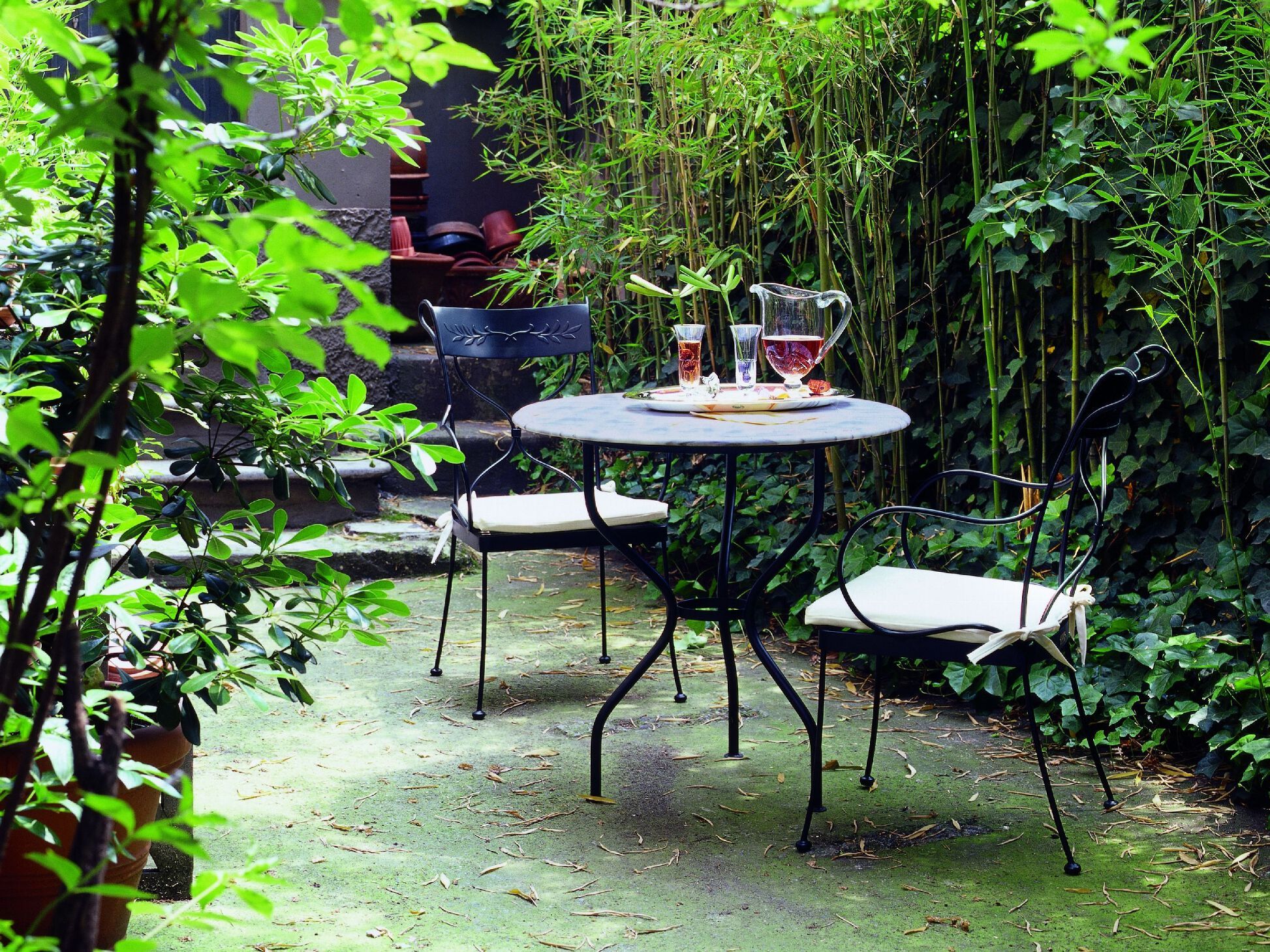 Мраморный круглый садовый стол LAMBERT TÊTE À TÊTE ARCH-00073275 - Вид №3