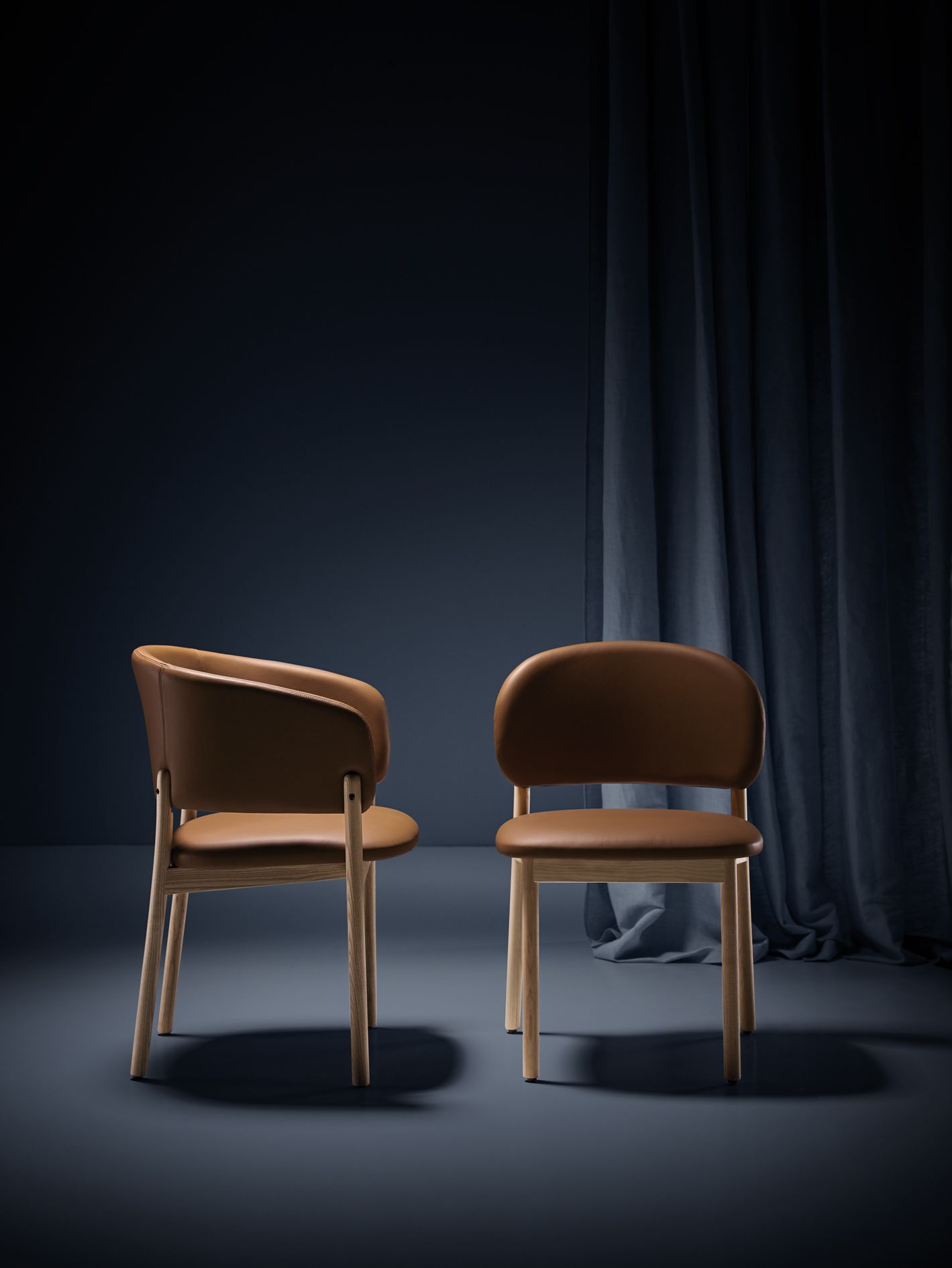 Мягкий тканевый стул с подлокотниками Blasco&Vila RC Wood ARCH-00035373 - Вид №4