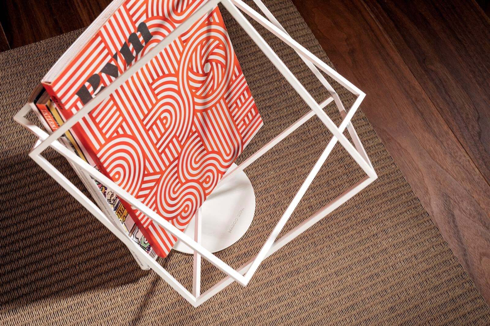 Железная стойка для журналов Ripa Fil di Iron ARCH-00129793 - Вид №2